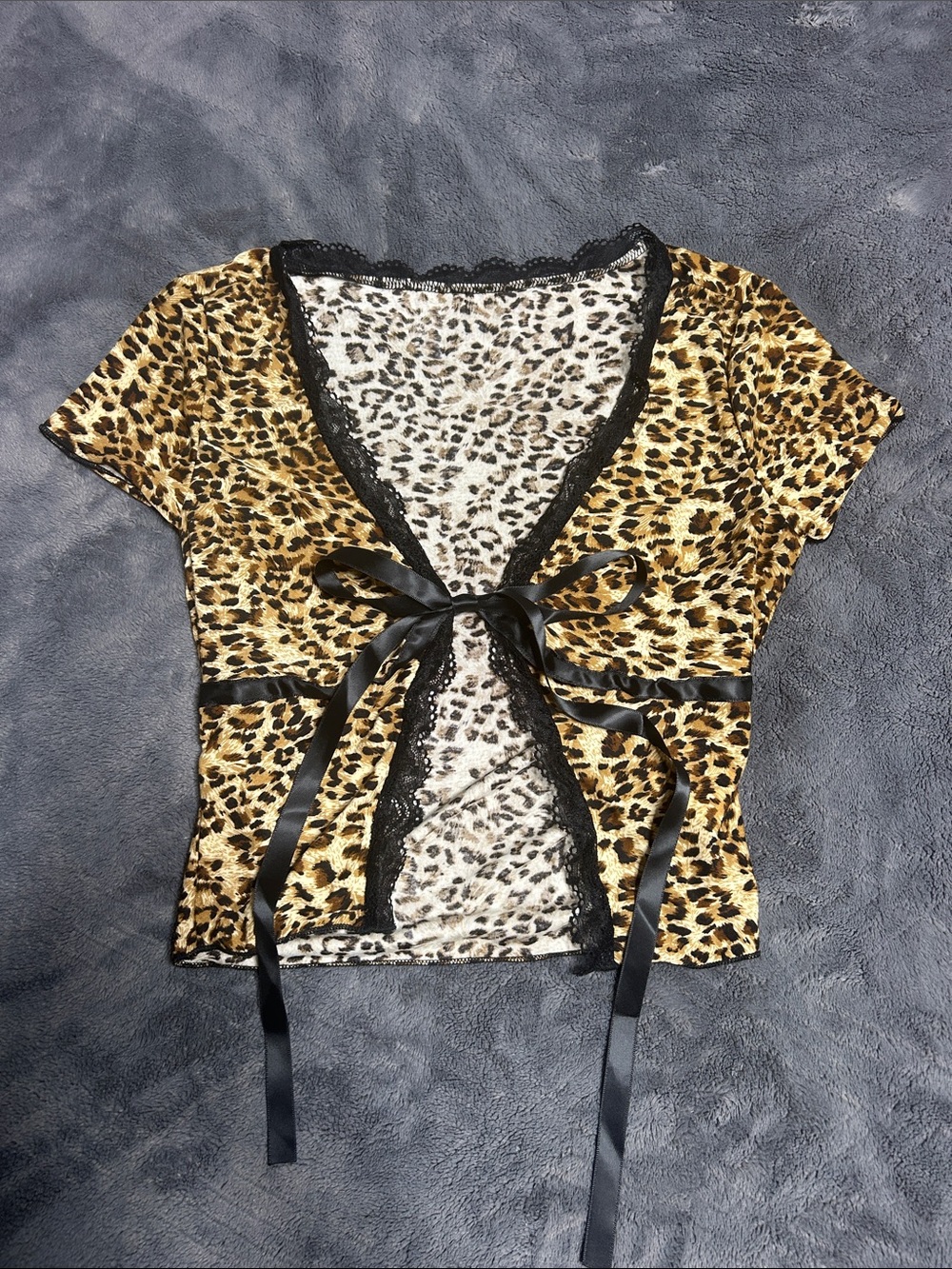 Leopard Print Top w/Lace Trim